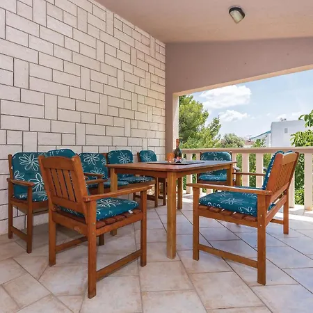 One-bedroom In Apartman Grebaštica